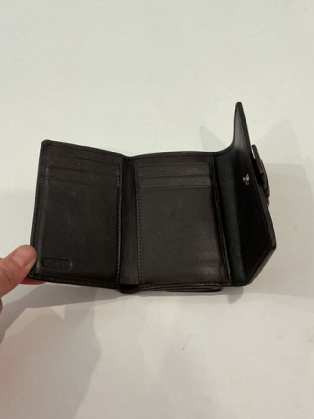 Vintage Coach Soho Signature Canvas Trifold Wallet - Picture 6 of 7
